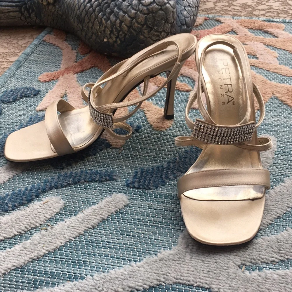 Petra Firenze Rhinestone Satin Heels size 6M Sling Back Evening Party